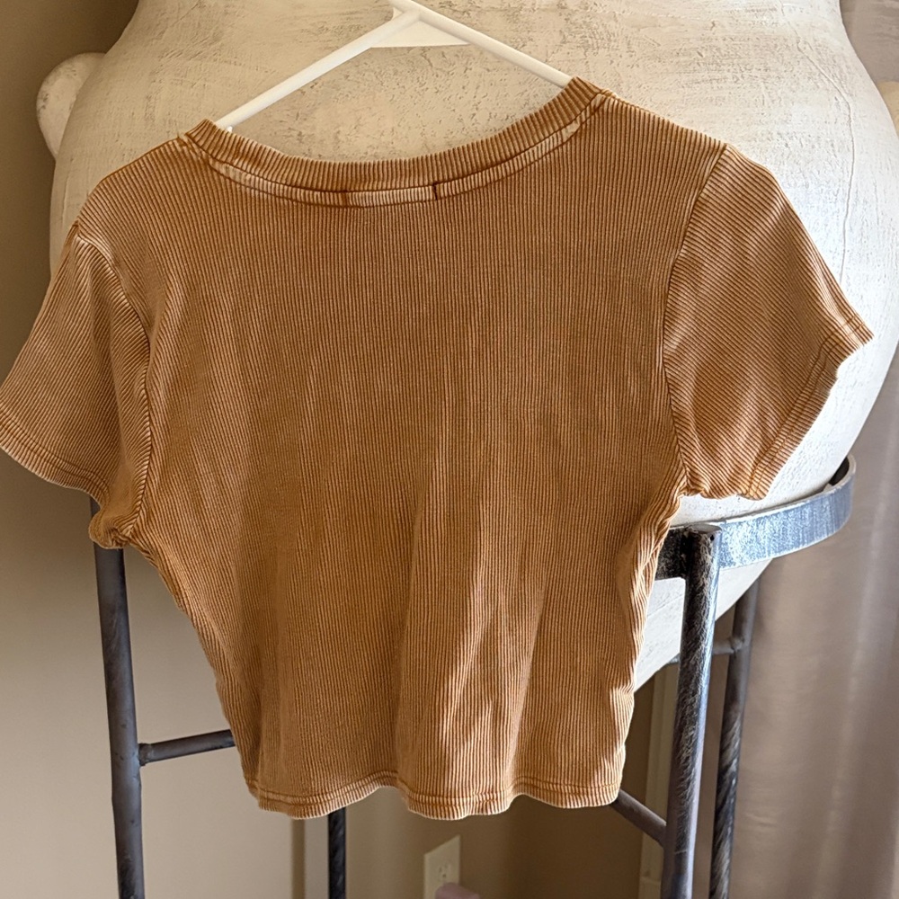 Forever 21 Tan Ribbed Crop Top - Picture 3 of 3